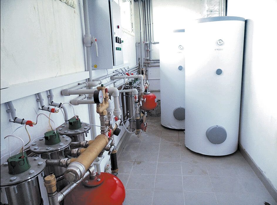 Система нагрева жидкости для водоснабжения дома